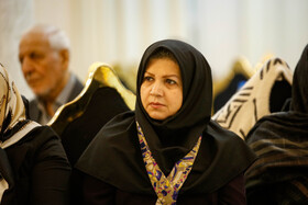 فریده روشن، عضو سابق شورای اسلامی شهر اصفهان در گردهمایی فعالان سیاسی اصلاح‌طلب - اصفهان