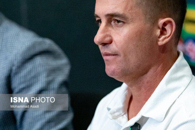 اوسمار: باید هجومی‌تر بازی کنیم/ در نیم‌فصل بازیکن خروجی نداریم