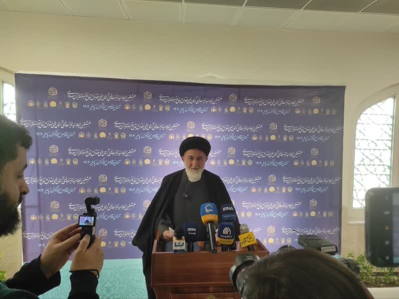 تولیت آستان حضرت عبدالعظیم(ع): زیارت ابعادی فراتر از یک عمل عبادی صرف دارد