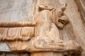 از گسل تا مرمت محوطه جهانی  نقش رستم -شیراز