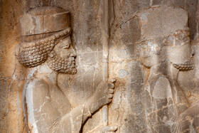 از گسل تا مرمت محوطه جهانی  نقش رستم -شیراز