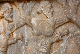 از گسل تا مرمت محوطه جهانی  نقش رستم -شیراز