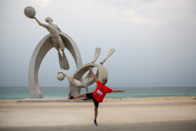 بیش از پنج هزار ورزشکار در ماراتن کیش دویدند