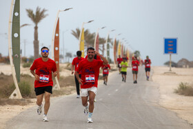 بیش از پنج هزار ورزشکار در ماراتن کیش دویدند