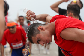 بیش از پنج هزار ورزشکار در ماراتن کیش دویدند