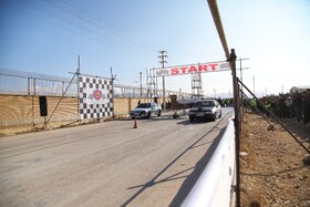 برگزاری رقابت اتومبیل رانی (درگ۴۰۰ متر )در بجنورد