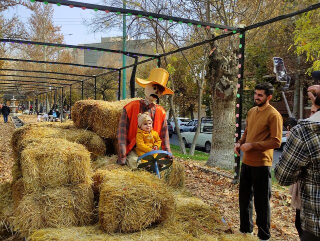 اجرای طرح گذر پاییز در بلوار سیف‌الدوله ملایر