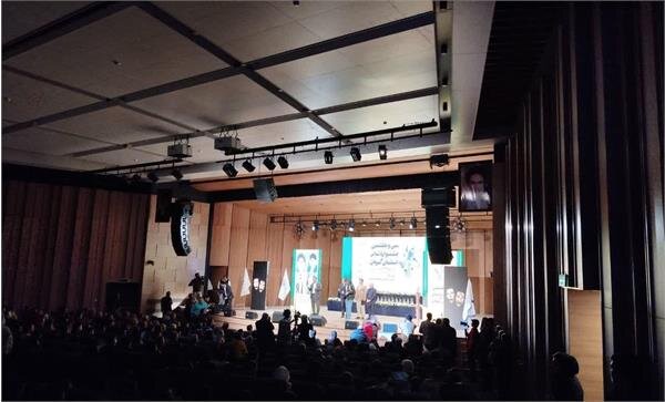 سی و هفتمین جشنواره تئاتر استان کرمان پایان یافت