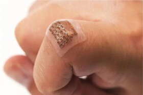 تبدیل هر پارچه‌ای به فناوری پوشیدنی با وصله‌های فلز مایع