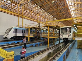 رونمایی از ۲ رام قطار متروی ملی/ چمران: باید به تولید روزی یک واگن برسیم