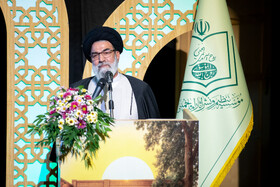 سخنرانی حجت الاسلام رضوی مسؤول موسسه تنظیم و نشر آثار امام خمینی (ره) در خمین در آیین افتتاحیه هفته فرهنگی بر آستان آفتاب