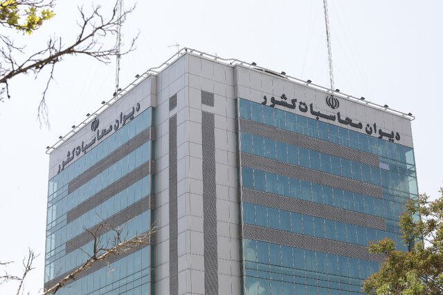 گزارش دیوان محاسبات درباره عملکرد وزارت صمت درباره واردات خودروهای برقی و هیبریدی