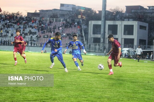 برتری نساجی، هوادار و صنعت نفت برابر حریفان/ ۹ بازی و ۶ تساوی‌ در لیگ یک