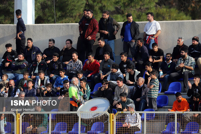 دومین باخت صدرنشین لیگ یک رقم خورد/ یک دیدار لغو شد