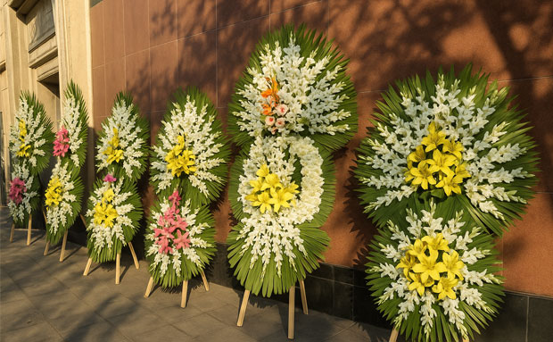 تاج گل محک؛ خریدی که به کار خیر تبدیل میشود