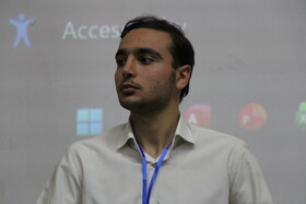 مناظره دانشجویی بین گروه موافق و مخالف