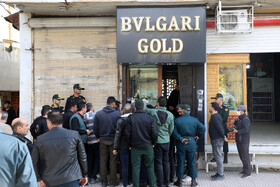 بازسازی صحنه سرقت مسلحانه از یک طلافروشی در کرمانشاه