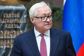 ریابکوف: روسیه شانه‌به‌شانه در کنار مادورو ایستاده‌ است