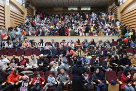 استقبال مردم از اجرای نمایش «پینوکیو»در جشنواره بین المللی تئاتر کودک و نوجوان همدان