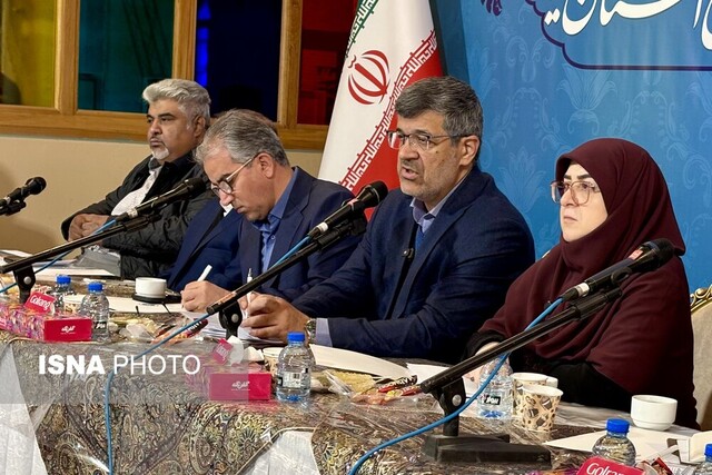 سخنگوی دولت در یزد: شرایط ویژه کشور نیازمند تدابیر ویژه است/سال آینده ۸ میلیارد دلار بنزین وارد می‌کنیم