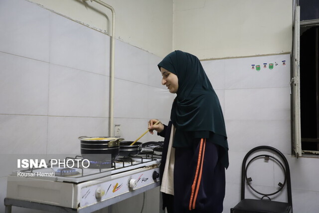 روایتی از زندگی خوابگاهی دختران دانشجو