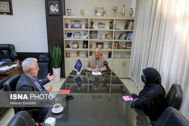 رئیس دانشکده علوم دانشگاه فردوسی: علوم پایه موتور محرک تولید علم در دانشگاه است