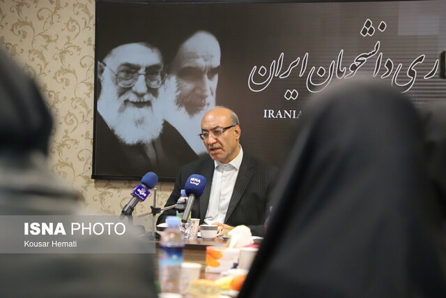 استاندار کرمانشاه: «ایسنا» رسانهای مرجع و مورد اعتماد جامعه است