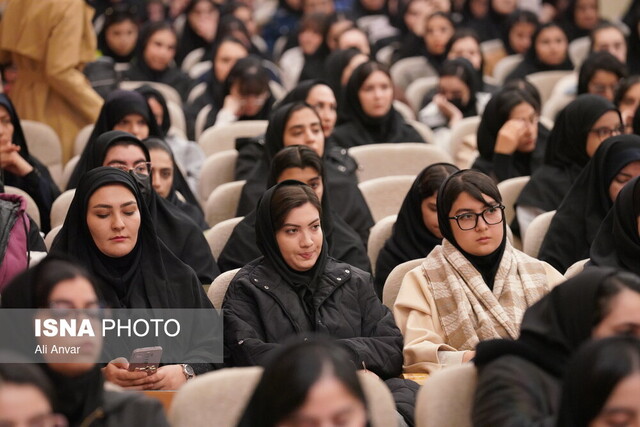 یک پژوهشگر مطالعات فرهنگی: گسست از سنت و سطحینگری از آسیبهای اجتماعی در فضای دانشگاه است