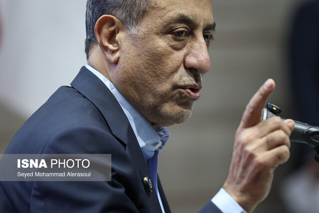 قائم‌پناه: رئیس‌جمهوری باید به اطلاعات فلرهای نفتی دسترسی کامل داشته باشد