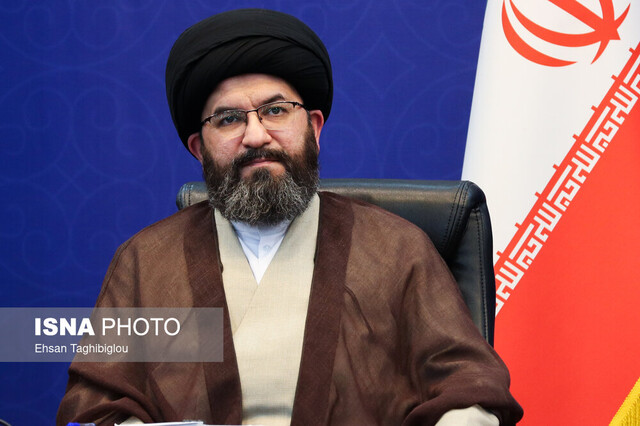 نماینده ولی‌ فقیه در استان زنجان: نگاه توحیدی و خودباوری، مسیر تحقق عدالت و کاهش آسیب‌های اجتماعی است