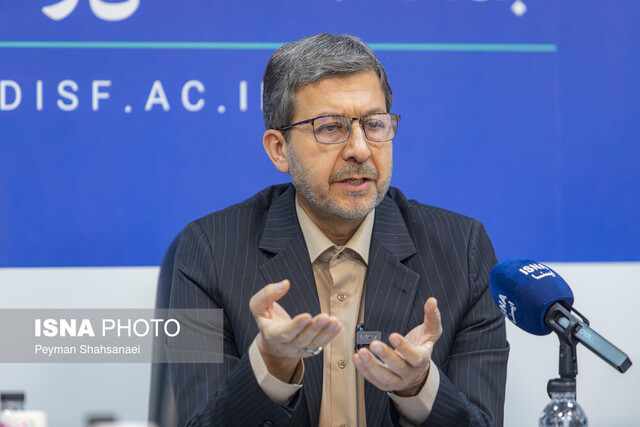 استاندار اصفهان: ایسنا در تعامل دانشگاه و مدیریت استان پیشرو باشد/احیای زایندهرود؛ پروژهای پیچیده، ترکیبی و مرحلهبهمرحله