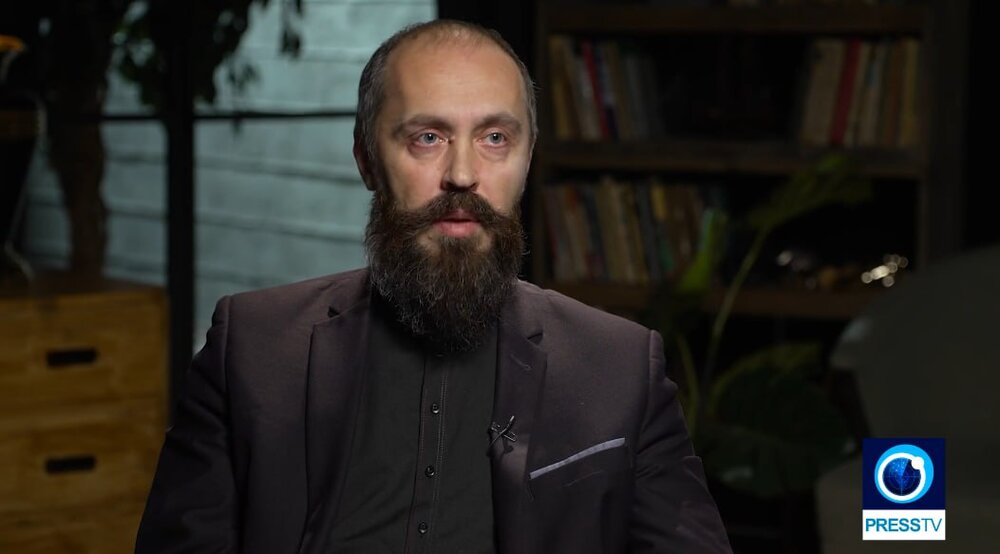 لئونید ساوین: ایران در جنگ اخیر، اسرائیل را مجبور به عقب‌نشینی کرد