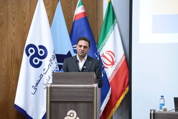 توسعه اقتصادی باید رفاه و کاهش فقر را به همراه داشته باشد