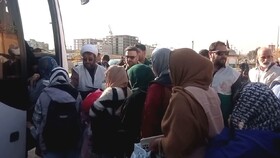 اعزام نخستین گروه زائران اولی طرح «مهر درخشان رضوی» فارس به حرم شمس‌الشموس