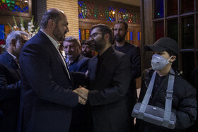 محسن منصوری در مراسم یادبود درگذشتگان خانواده معاون رییس جمهور