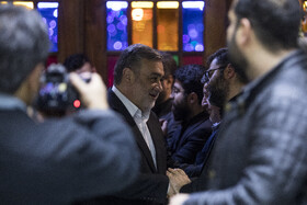 سردار حسین اشتری، مشاور عالی رئیس ستاد کل نیروهای مسلح در امور امنیتی و انتظامی در مراسم یادبود درگذشتگان خانواده معاون رییس جمهور