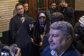 زهرا بهروز آذر، معاون رئیس‌جمهور در امور زنان و خانواده در مراسم یادبود درگذشتگان خانواده معاون رییس جمهور