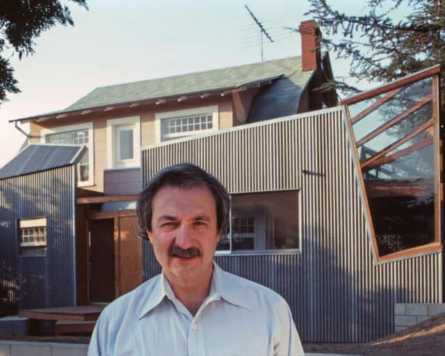 دشمن یک مشت ساختمان لعنتی!