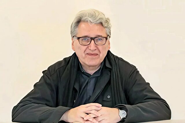 هنرمندان خاص! هنرمندان خاص!