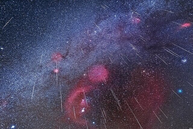 اوج‌گیری «دوپیکری‌ها» در آسمان ایران؛ با ۱۵۰ شهاب‌ در ساعت