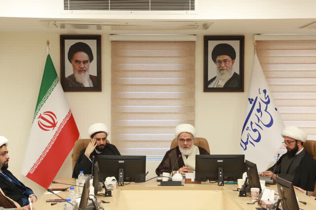 رئیس مرکز تحقیقات مجلس: فضای مجازی از نظر دسترسی قانونمند نیست