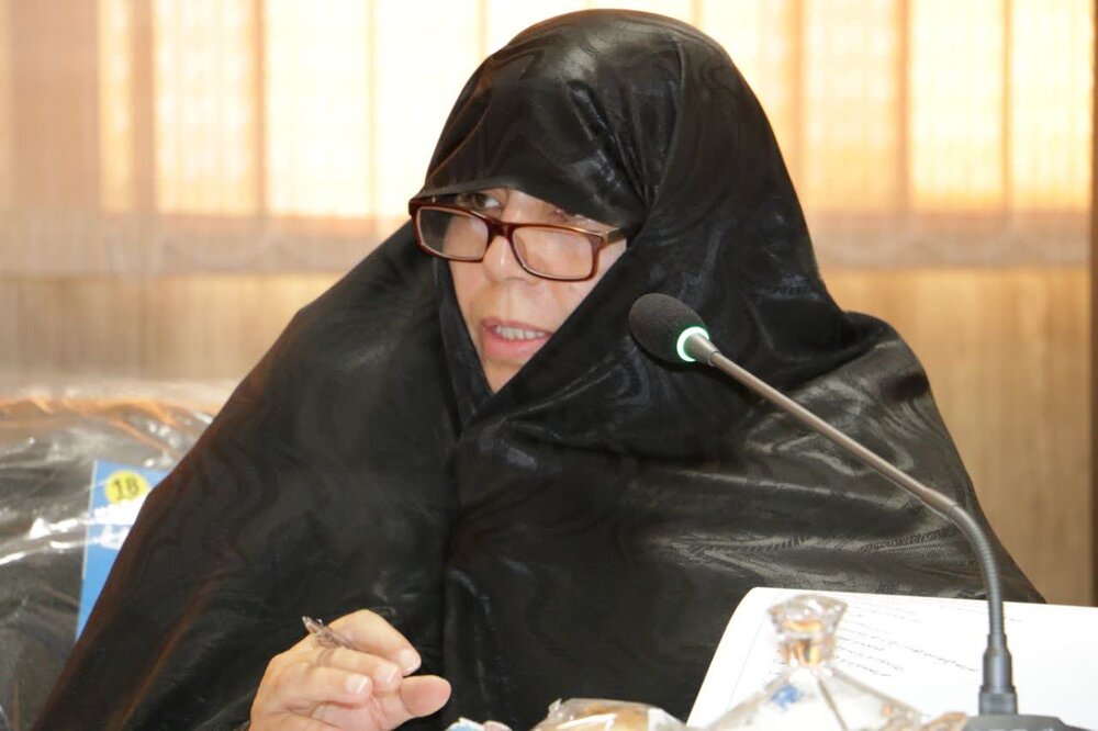 اجرای ۲۰ برنامه فرهنگی، آموزشی و اجتماعی در ورامین طی هفته زن