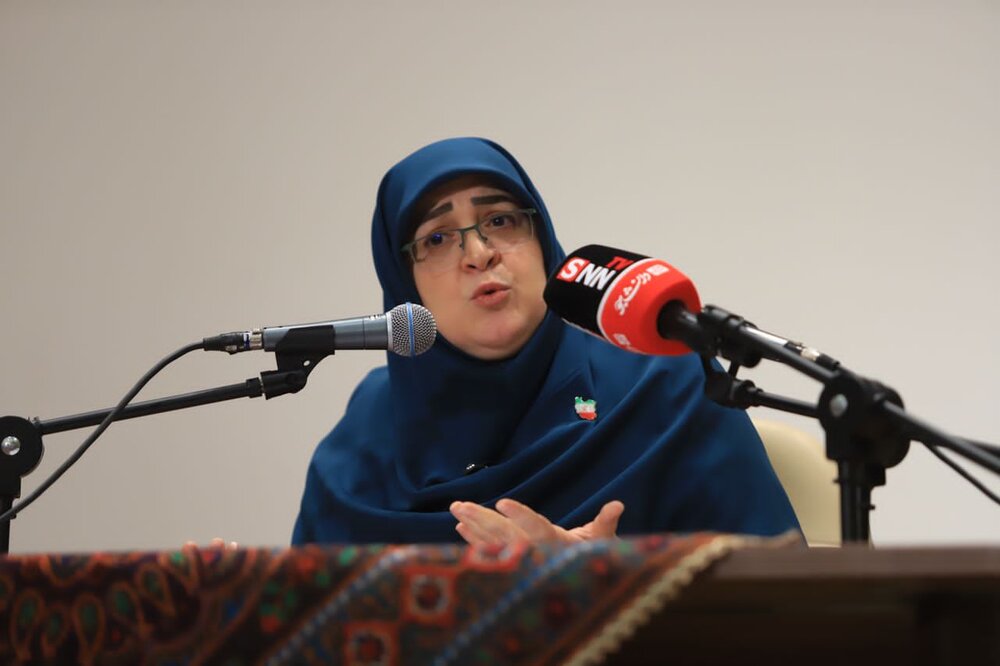 سخنگوی دولت: بنزین جایگاه‌ها از ۲۲ آذر ۵ هزار تومان می‌شود