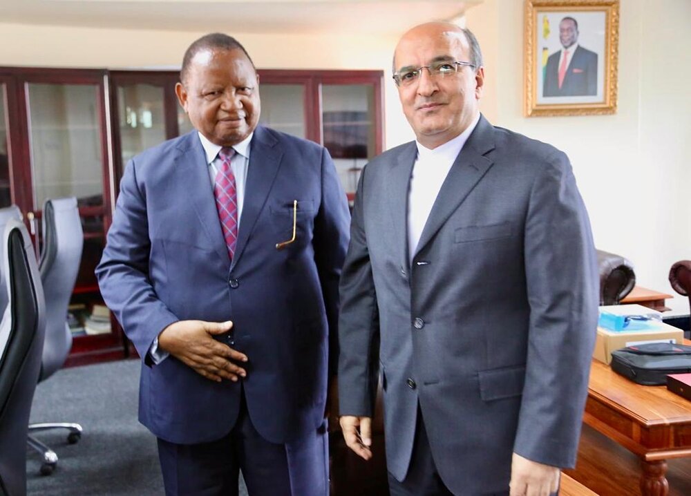 اقدامات لازم برای بازگشایی کارخانه مونتاژ تراکتورهای ایرانی در زیمبابوه انجام شده است