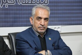 دکتر درویشی فرماندار همدان در دفتر ایسنا