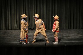 «تصمیم ناگهانی توماس» روی صحنه جشنواره بین المللی تئاتر کودک و نوجوان همدان