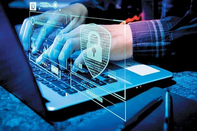 استفاده از شرکت‌های دانش‌بنیان برای ارتقای کیفیت خدمات فناوری و امنیت آزمون‌ها