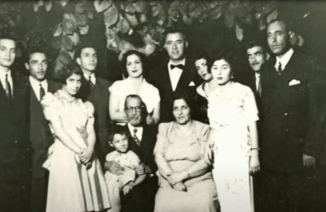 مردی که از هنر و سیاست شاهکار ساخت