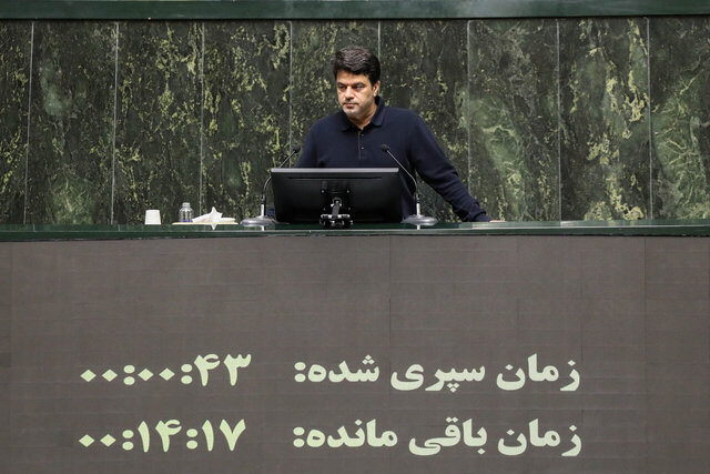 به مطالبه عمومی برای افزایش مشارکت مردم و نخبگان در نهاد مهم شوراها توجه کنید