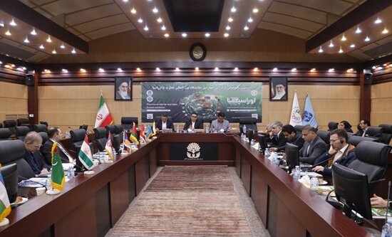 به‌کارگیری همه ظرفیت‌های صادراتی کشور در نمایشگاه بین‌المللی تجارت با اوراسیا